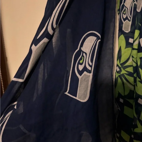 Colorful Patterned Scarves - Picture 2 of 3